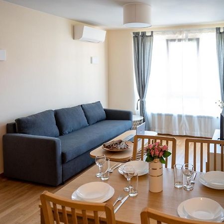 Modern And Spacious Apartments In The City Centre Sofia Exterior photo